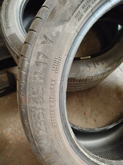 Predám 2ks letných pneu Continental 235/45 r17 cca 5mm - 4