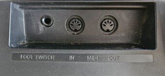 Keyboard YAMAHA - 4