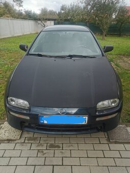 Mazda 323f - 4