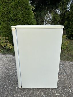 Predám chladničku Whirlpool A-class, typ RE-128, objem 118 l - 4