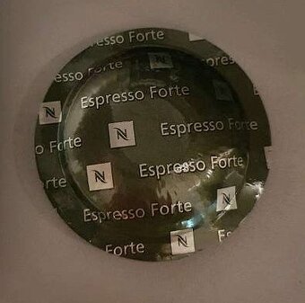 Kapsulový kávovar Nespresso ES80 - 4