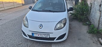 Renault twingo  2 - 4