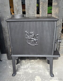 Liatinové kachle Jotul F 602 N čierný lak - 4