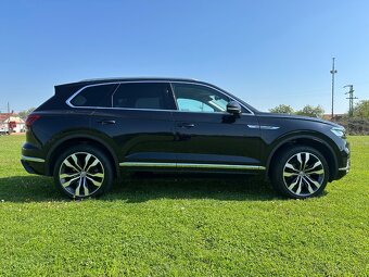 VW Touareg 3,0 TDI, 210kW, 286k,4Motion, Elegance, Tiptronic - 4
