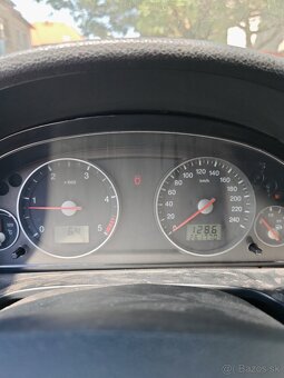 Ford mordeo - 4