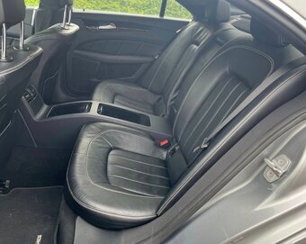 Mercedes Benz CLS Coupe 350 CDI AMG packet 4Matic 195kW - 4