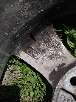 4ks alu disky orig. Seat 5x112 r16 - 4