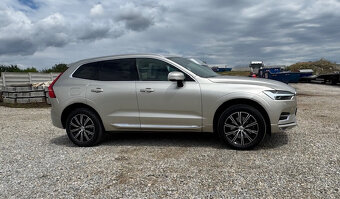 Volvo XC60 D5 Momentum AWD A/T - 4