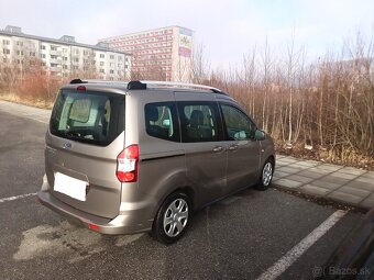 Ford Tourneo Courier - 4