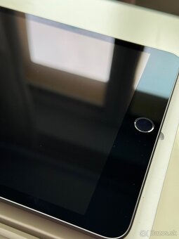 iPad mini 5. generacia 256GB Wi-Fi - 4