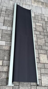 Bočná výsuvná čierna markíza 200x600cm - 4