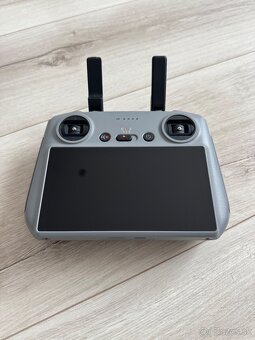 DJI 4 mini pro  fly more combo - 4