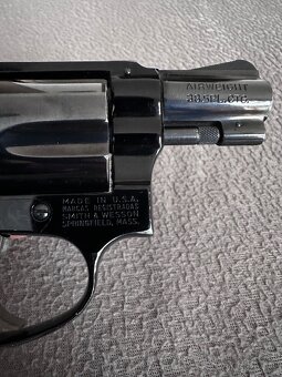 Smith & Wesson model 38 bodyguard - 4