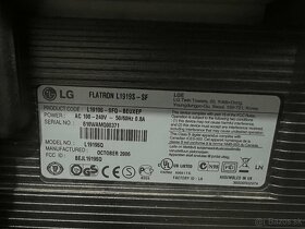 PC monitor 19” LG Flatron L1919S-SF - 4