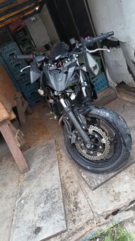 Predám Kawasaki z650 na náhradné diely - 4