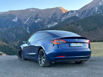 Auto na svadbu - Camaro SS 6.2 - Tesla Model 3 Performance - 4