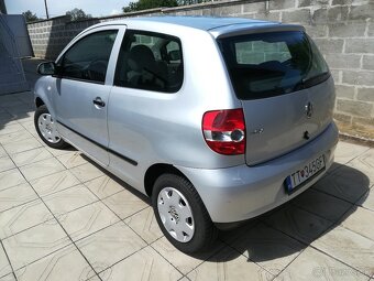Volkswagen Fox - 4