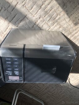 Kvalitná francúzka mikrovlnka Moulinex Optigrill Y57 za 30e - 4