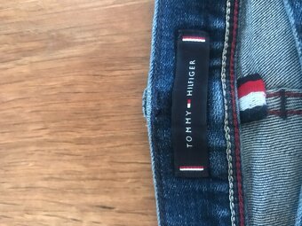 TOMMY HILFIGER originál pánske rifle w33/l36 L/XL - 4