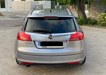 Predám Opel Insignia Sport Tourer 2.0 CDTI 118kW R.v 2011 - 4