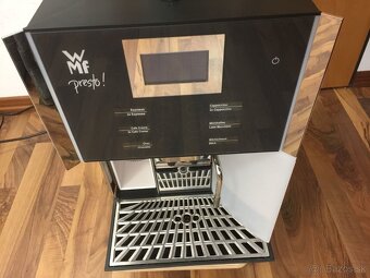 Plnoautomatický kávovar WMF Presto 1400 LED CHOC s funkciou - 4