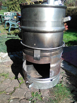 nerezová kotlina a kotlík z pivného sudu - 4