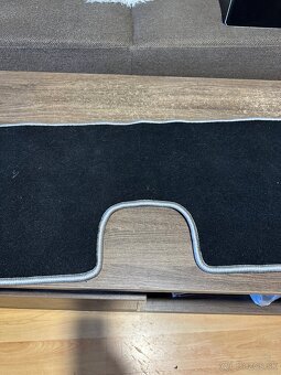 Toyota Yaris velúrové koberčeky orginal - 4