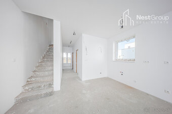 PREDAJ NOVOSTAVBA 4-IZBOVÝ BUNGALOV, POZEMOK 300 m2, HUBICE - 4