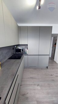 Predaj slnečný 3 izb. byt v dvojročnej novostavbe v Rajke - 4