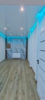 Prenájom bytu na námestí - 4