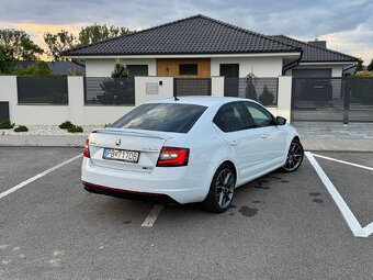 Škoda Octavia RS 2019 benzín dsg - 4