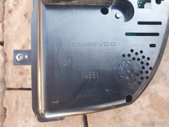 Predam VW PASSAT B6 BENZINOVE BUDIKY - 4