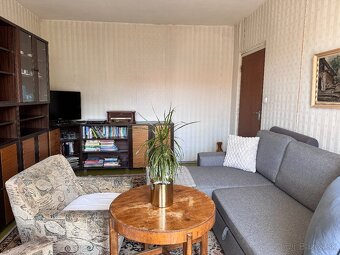 NA PREDAJ 3-izbový byt v centre mesta Prievidza - 4