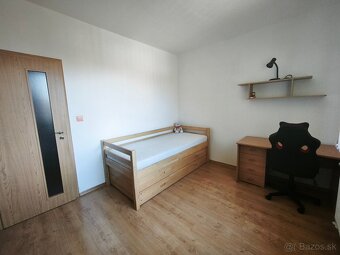 Prenájom 3-izbového bytu s balkónom v širšom centre Prešova - 4