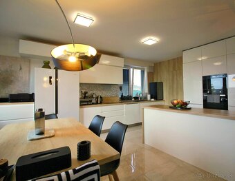 TOP PONUKA - Luxusný, zariadený, slnečný rodinný dom v - 4