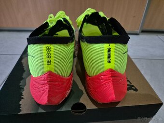 Nike ZoomX Vaporfly Next - 4