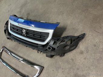 Peugeot partner - maska. Model 2016 - 4