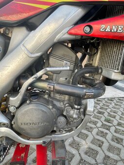 Honda CRF 250R - 4
