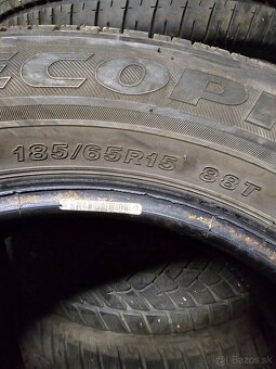 185/65r15 - 4