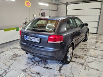 AUDI A3 1.6 FSI - 4