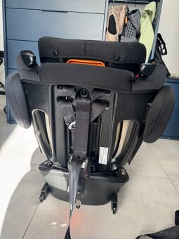 Predam Autosedačku CHICCO od 0-36kg (isofix) - 4
