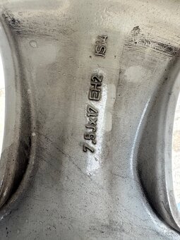 5x120 R17 - 4