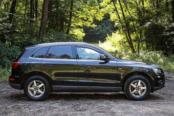 Audi Q5 2.0TDi S line /aj na splátky/ - 4
