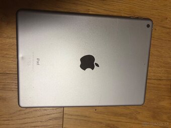 IPad 6 32GB - 4