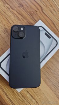 Iphone 15 black, apple watch SE - 4