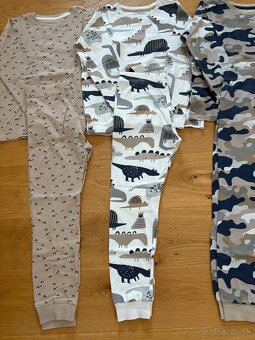 Next pyžama, veľkosť 134 - 4