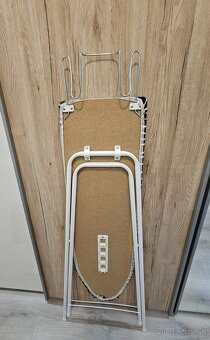 Kompaktná žehliaca doska - 4