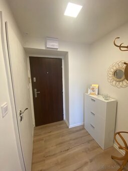 Prenájom 1. izb. byt v Handlovej - 4