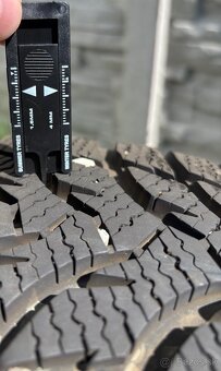 KUMHO WP52 Wintercraft 205/55 R16 - 4