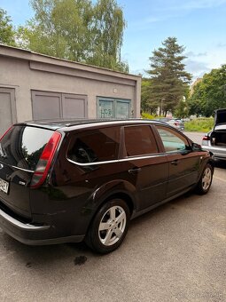 Ford Focus 1.6 TDCI - 4